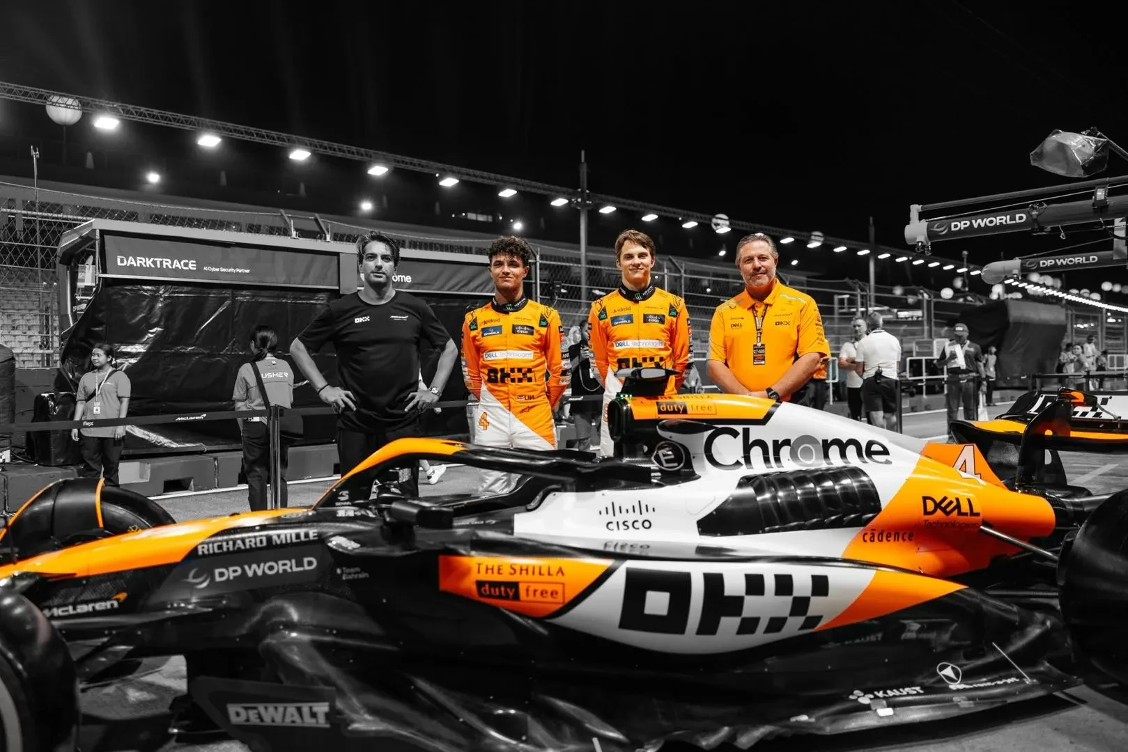 OKX-McLaren Legend Reborn Livery